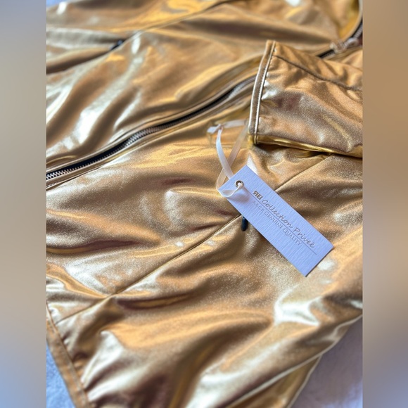 Sport Goddess Alert!Luxurious Brand New Sport Gold Jacket Made in Italy Size L - Picture 12 of 16